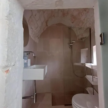 Jacuzzi Inside Apt *